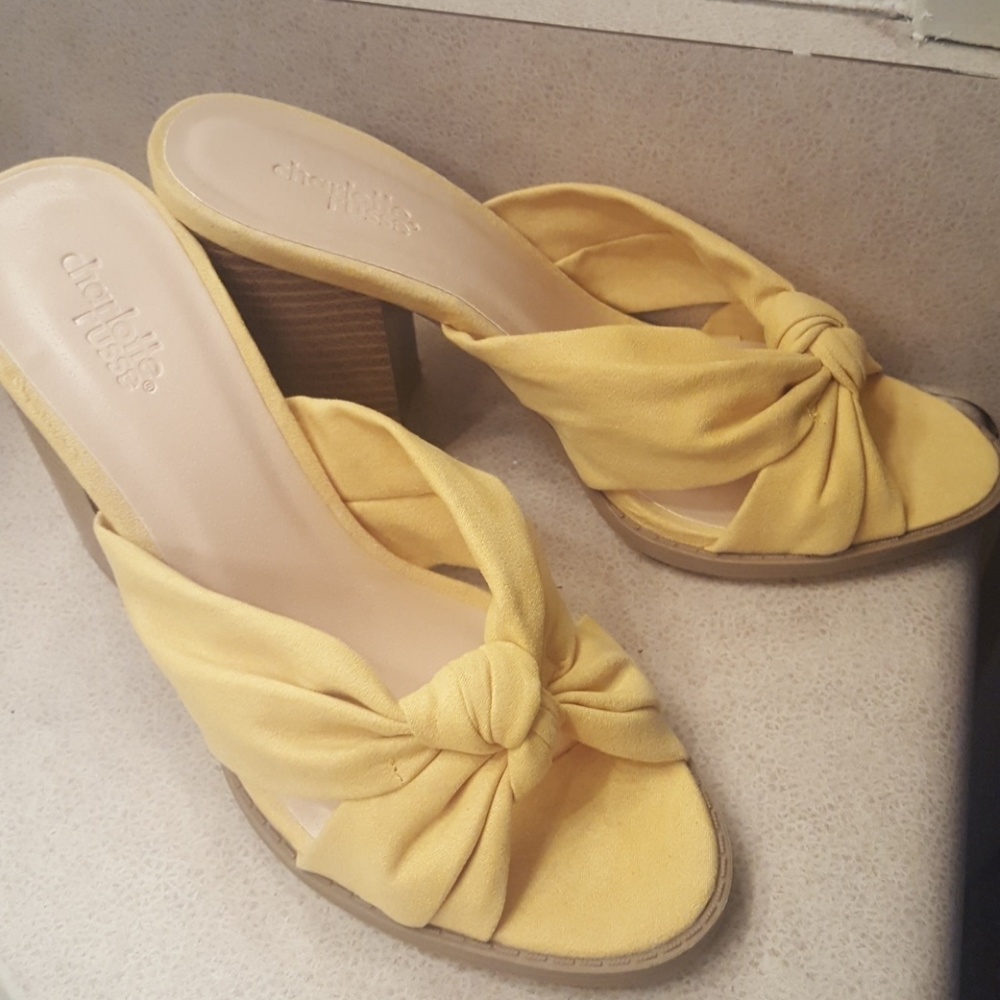 Yellow Bow Mules